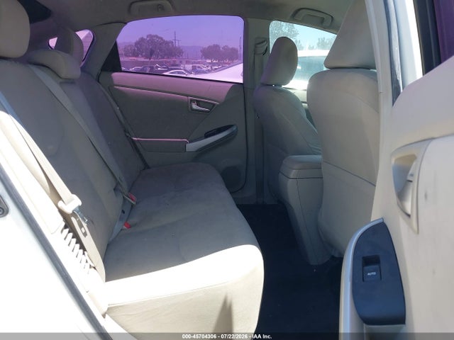 2012 Toyota PRIUS TWO — фото 8