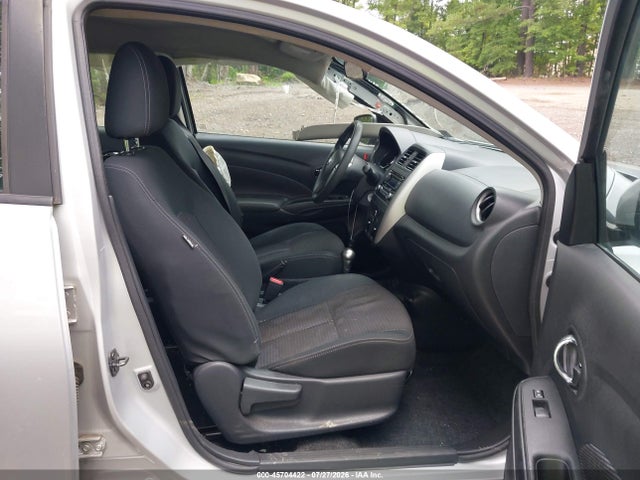2018 NISSAN VERSA 1.6 SV 5