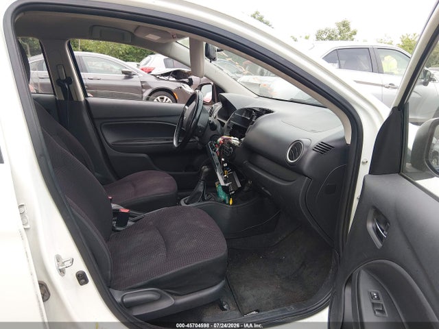 2014 Mitsubishi MIRAGE ES 照片 5