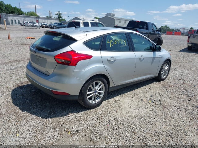 2016 FORD FOCUS SE 照片 4