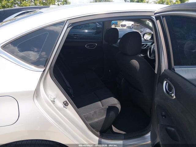 2015 Nissan SENTRA SR 照片 8