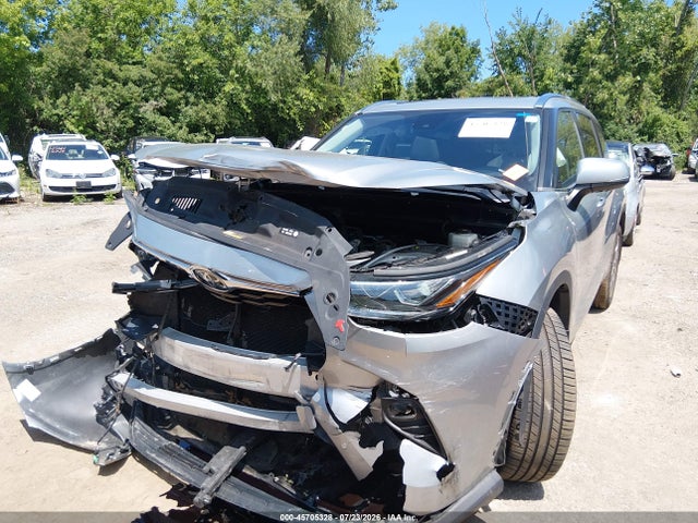 2020 TOYOTA HIGHLANDER LIMITED 6