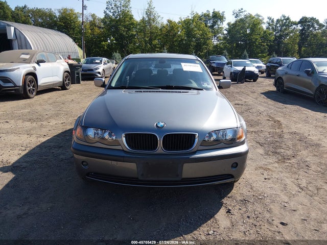 صورة مصغرة 12 لـ 2004 BMW 325XI