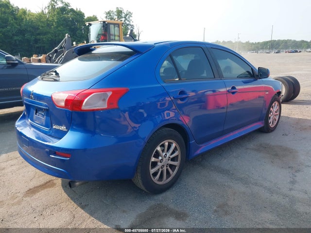 2011 Mitsubishi LANCER ES photo 4
