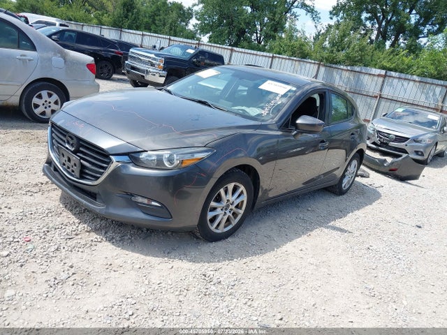 صورة 2 لـ 2017 Mazda MAZDA3 SPORT