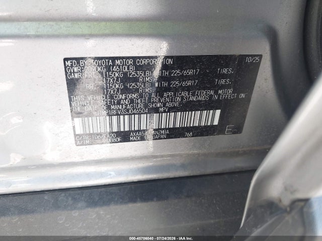 2025 TOYOTA RAV4 XLE 9