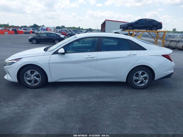 2021 HYUNDAI ELANTRA SE 14