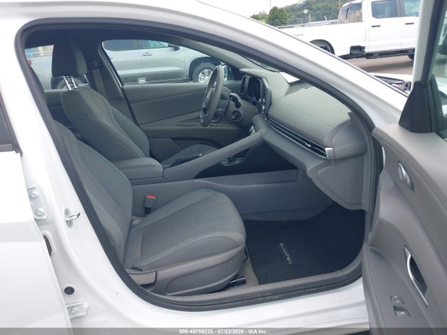 2021 HYUNDAI ELANTRA SE 5