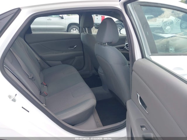 2021 HYUNDAI ELANTRA SE 8