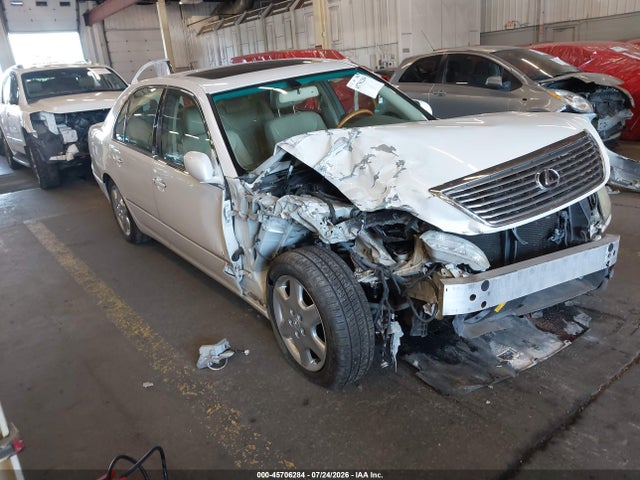 2004 LEXUS LS 