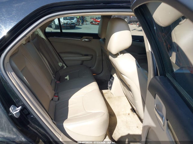 2014 Chrysler 300 照片 8