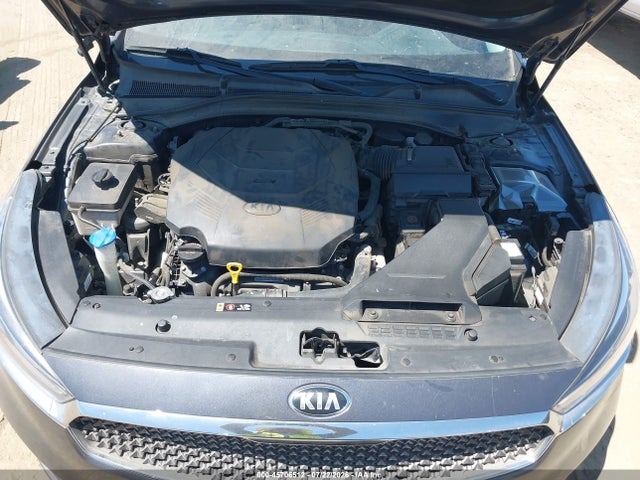 صورة 10 لـ 2017 KIA CADENZA PREMIUM