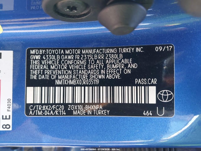 2018 TOYOTA C-HR XLE 9