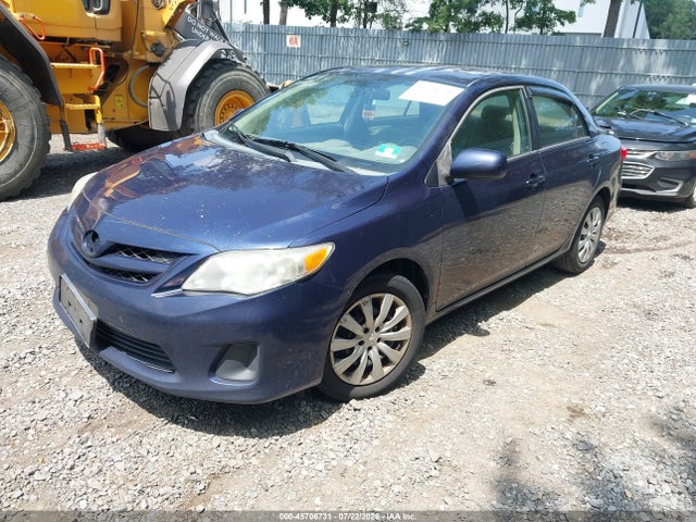 2012 Toyota COROLLA LE 照片 2