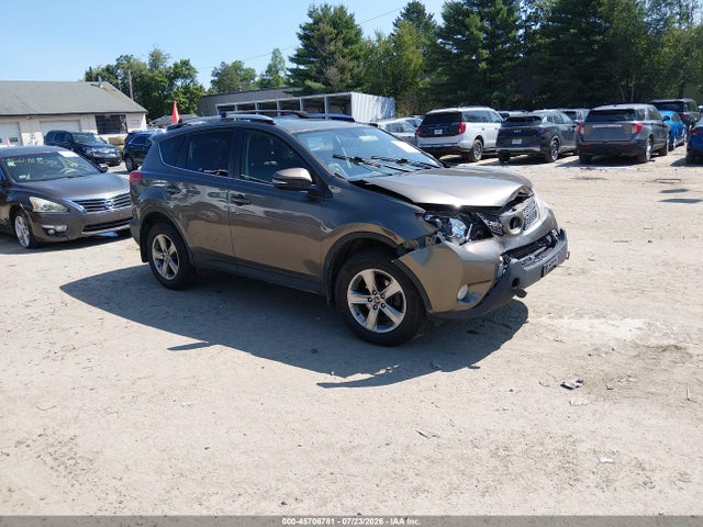 2015 TOYOTA RAV4 XLE