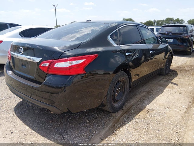 2017 Nissan ALTIMA 2.5 SL — фото 4