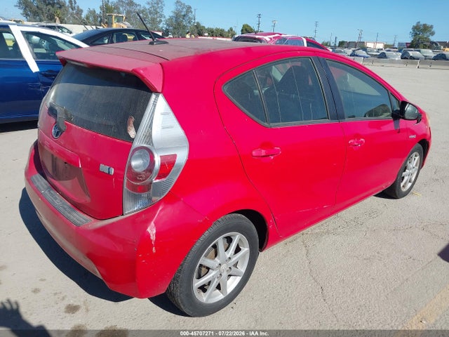 2013 Toyota PRIUS C THREE — фото 4