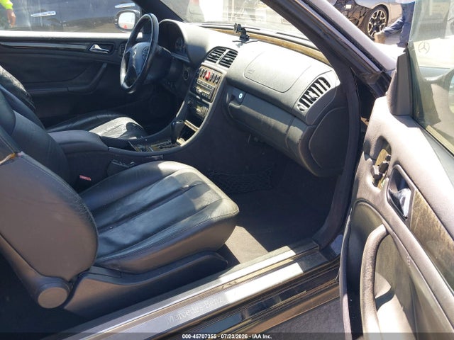 صورة مصغرة 5 لـ 2001 Mercedes-BENZ CLK