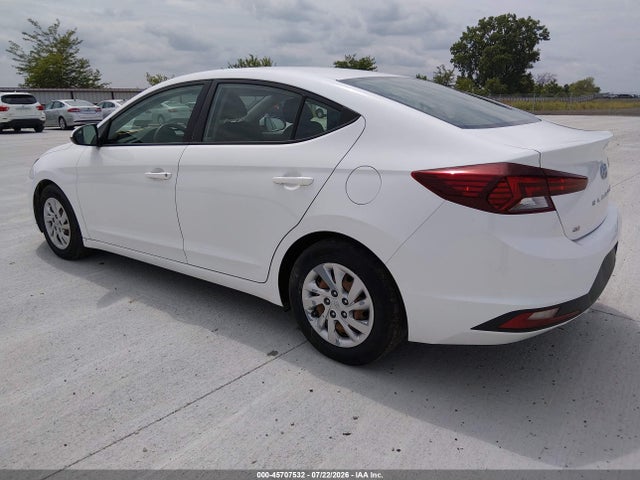 2020 HYUNDAI ELANTRA SE 3