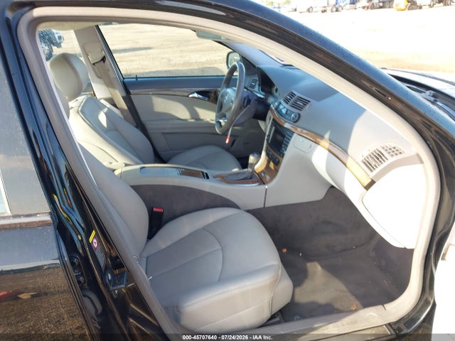 صورة 5 لـ 2009 Mercedes-BENZ E 350 4MATIC