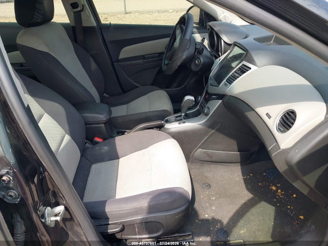 صورة 5 لـ 2013 Chevrolet CRUZE LS AUTO