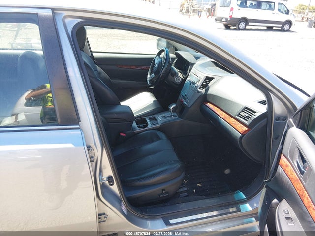 صورة 5 لـ 2010 Subaru LEGACY 2.5I LIMITED