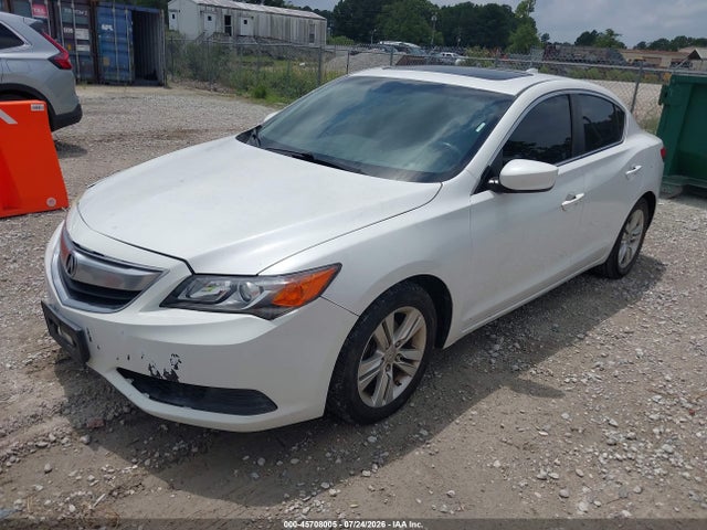 صورة 2 لـ 2013 Acura ILX 2.0L