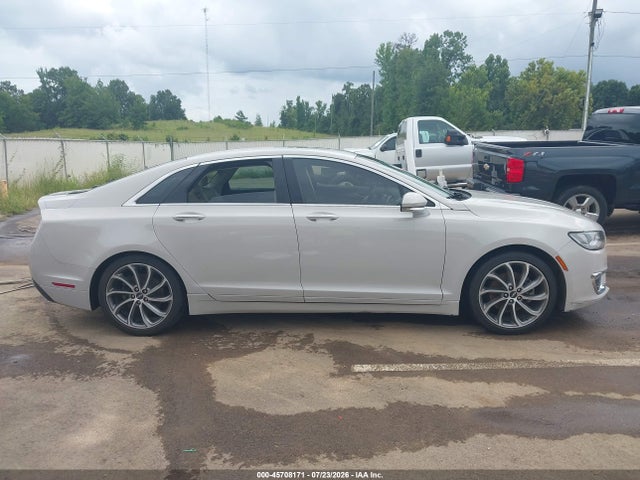 2019 LINCOLN MKZ RESERVE I 13