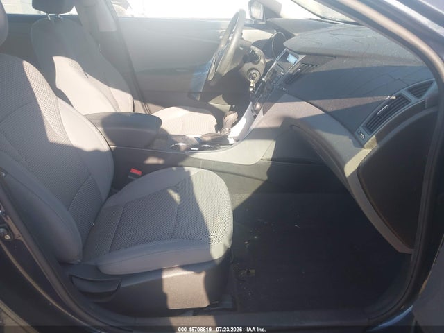 2011 Hyundai SONATA GLS 照片 5