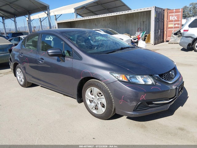2015 Honda CIVIC LX — фото 1