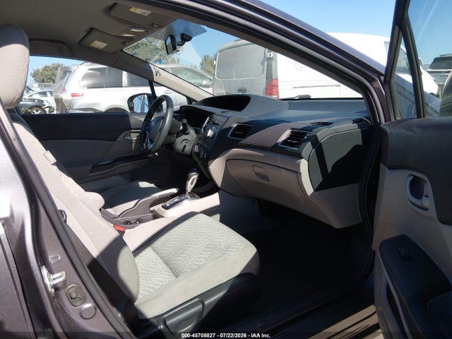 2015 Honda CIVIC LX — фото 5
