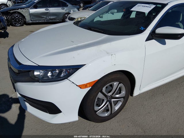 2017 Honda CIVIC LX — миниатюра 17