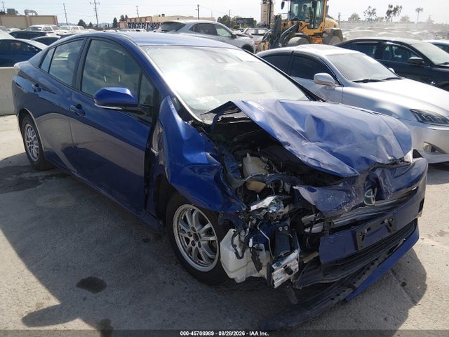 2018 TOYOTA PRIUS 