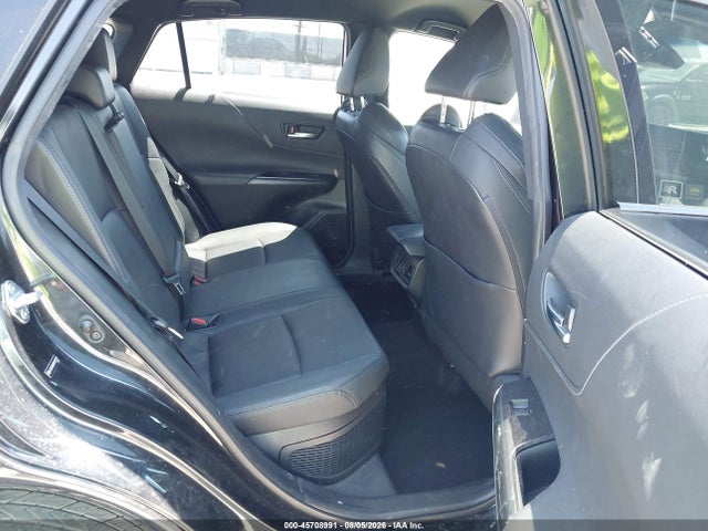 2021 TOYOTA VENZA LIMITED 8