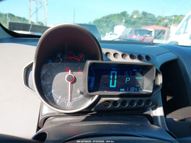 2014 Chevrolet SONIC LT AUTO photo 7
