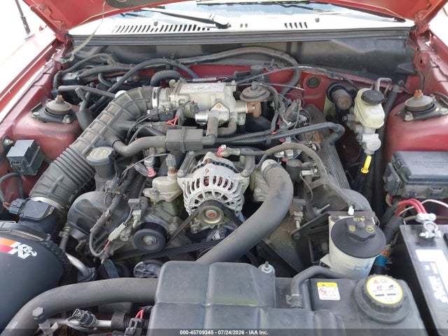 صورة 10 لـ 2004 FORD MUSTANG GT