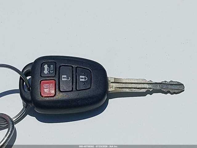 2015 Toyota COROLLA LE — миниатюра 11