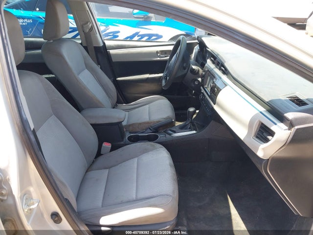 صورة 5 لـ 2015 Toyota COROLLA LE