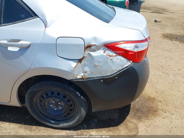 صورة 6 لـ 2015 Toyota COROLLA LE