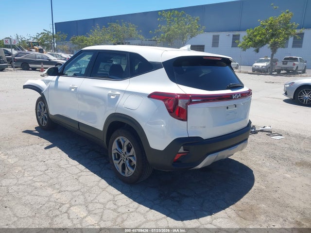 2026 KIA SELTOS LX 3