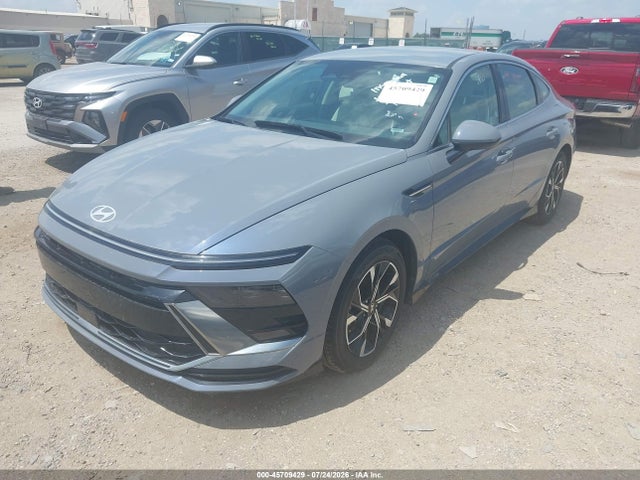 صورة 2 لـ 2025 Hyundai SONATA SEL