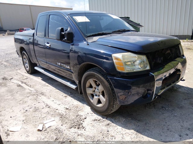 2007 NISSAN TITAN SE