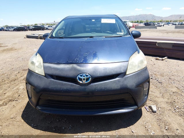 2013 Toyota PRIUS TWO — миниатюра 12