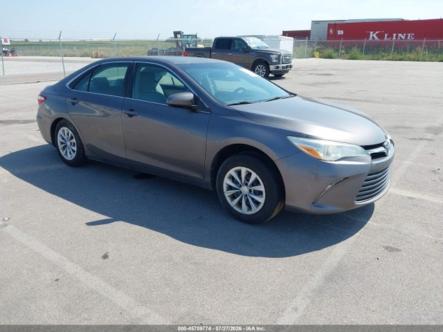 2016 TOYOTA CAMRY LE/XLE/SE/XSE