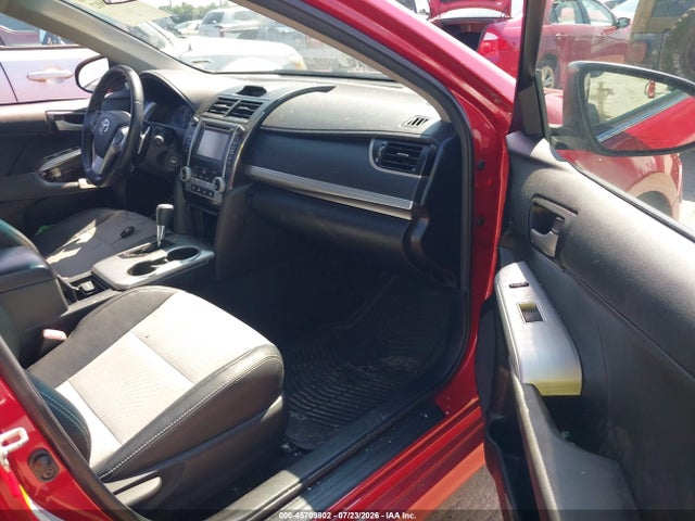 صورة 5 لـ 2014 Toyota CAMRY SE