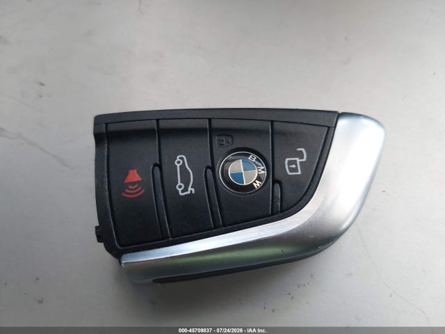 2019 BMW 330I — миниатюра 11