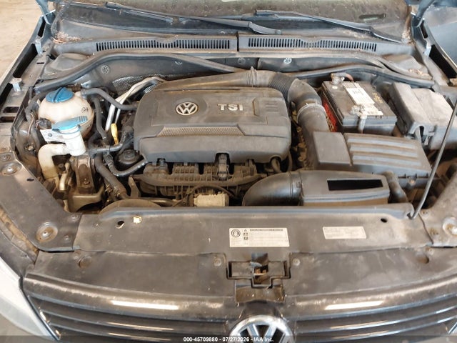 صورة 10 لـ 2014 Volkswagen JETTA 1.8T SE