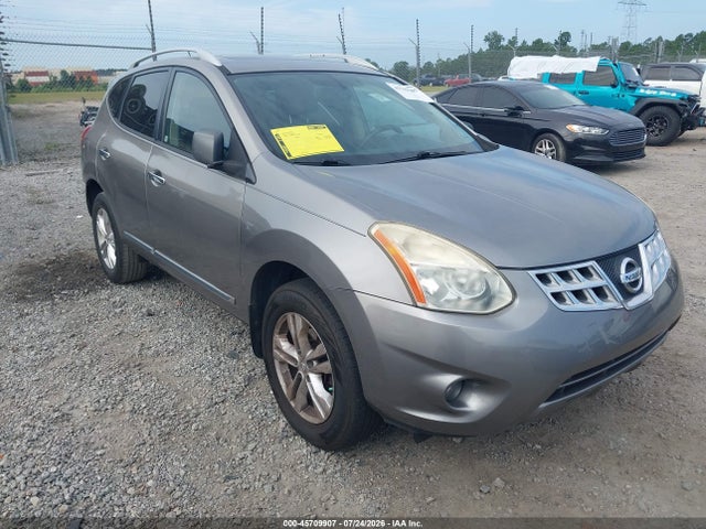 2011 NISSAN ROGUE SV