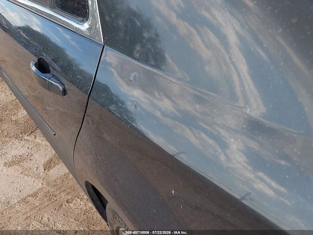 صورة مصغرة 12 لـ 2011 Chevrolet MALIBU 1LT