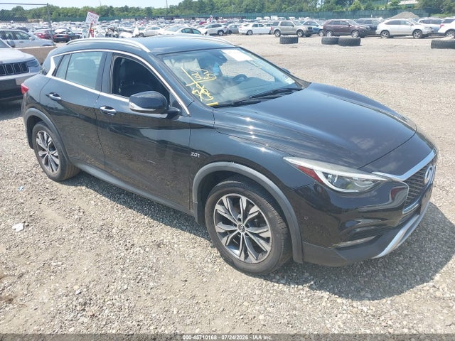 2018 INFINITI QX30 PREMIUM